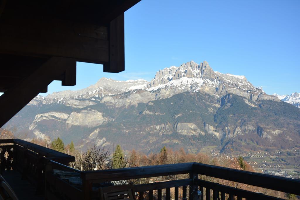 サランシュ La Joubarbe Au Balcon Du Mont-Blancヴィラ エクステリア 写真